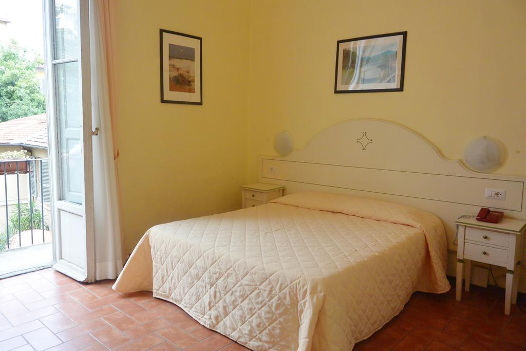 Hotel Crocini Florence Luaran gambar