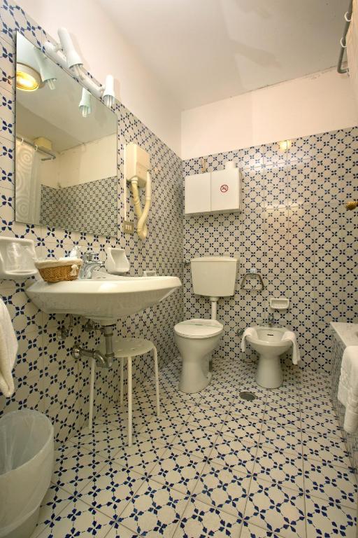 Hotel Crocini Florence Bilik gambar
