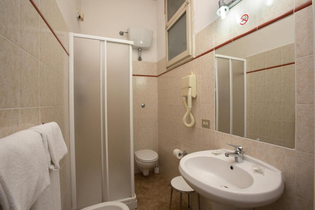Hotel Crocini Florence Bilik gambar